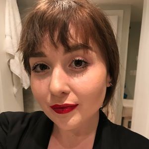 Meet your Posher, Samantha